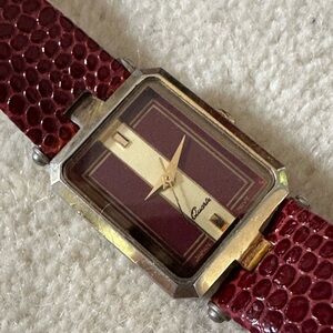 Vintage Leather Strap Watch